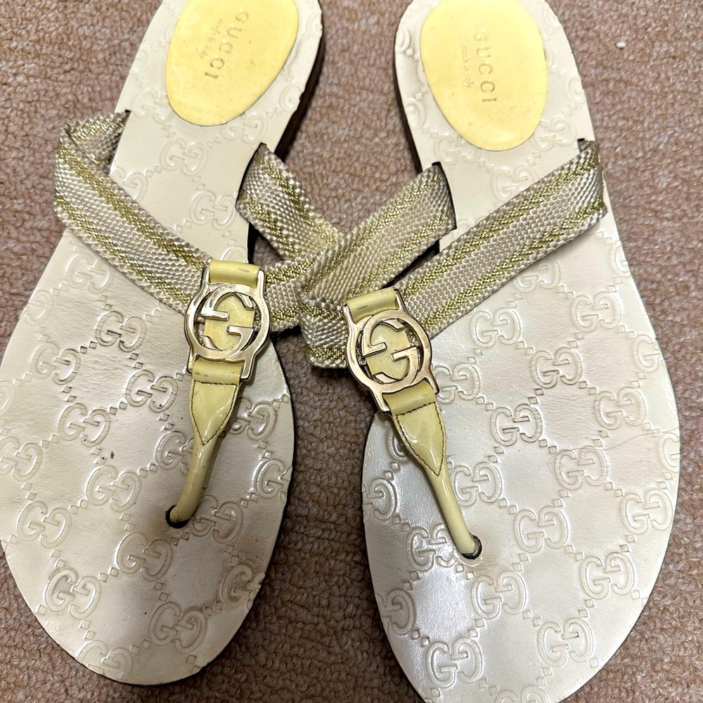 Gucci sandals size 37